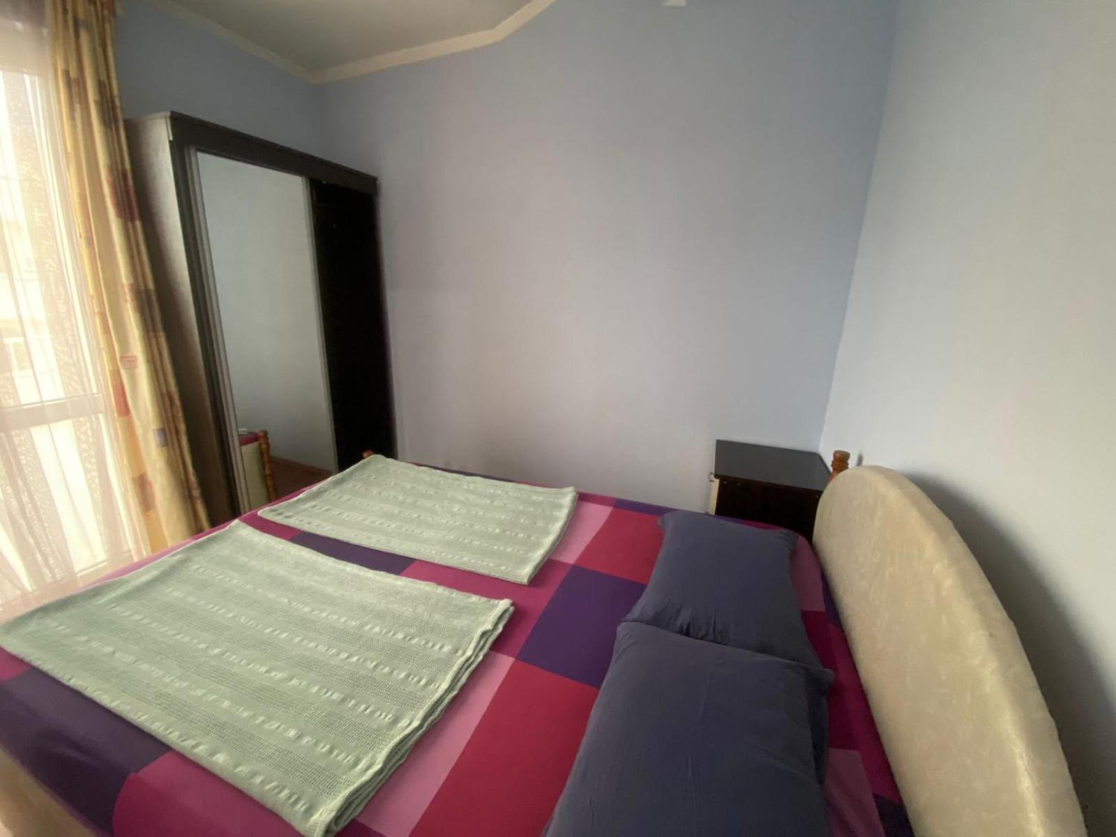 Apartment On Luka Asatiani 2 Batoemi Buitenkant foto