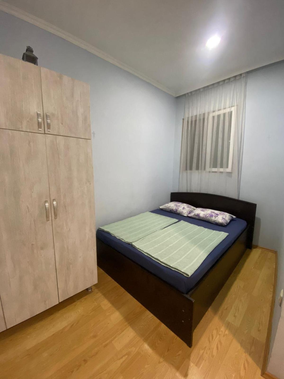 Apartment On Luka Asatiani 2 Batoemi Buitenkant foto